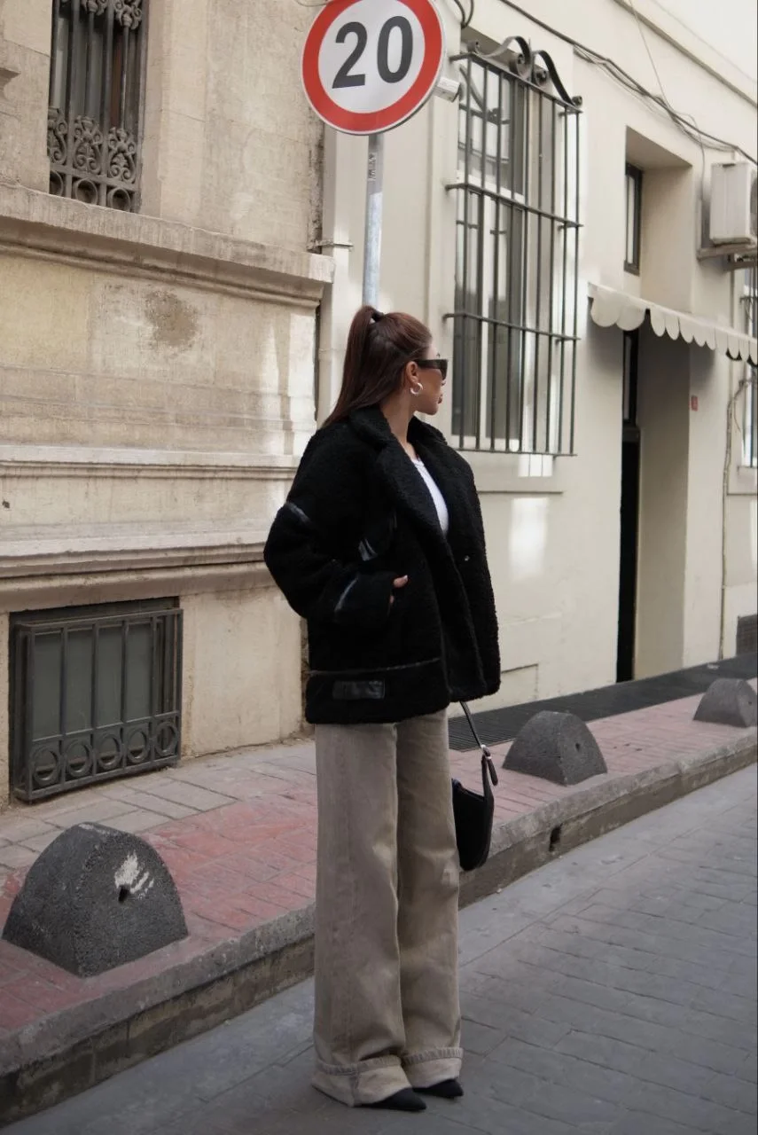 Cıt Cıt Detaylı Peluş Mont Ceket - Siyah - Görsel 4