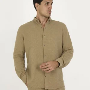 Düğmeli Tam Kalıp Uzun Kol Jakar Gömlek - Kahverengi