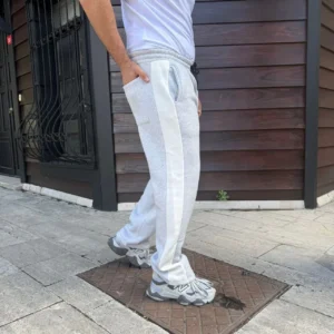 Alternative view of Erkek Üç İplik Kışlık Pamuklu Yandan Garneli Kalın Bej Şeritli Cepli Eşofman Altı - Gri