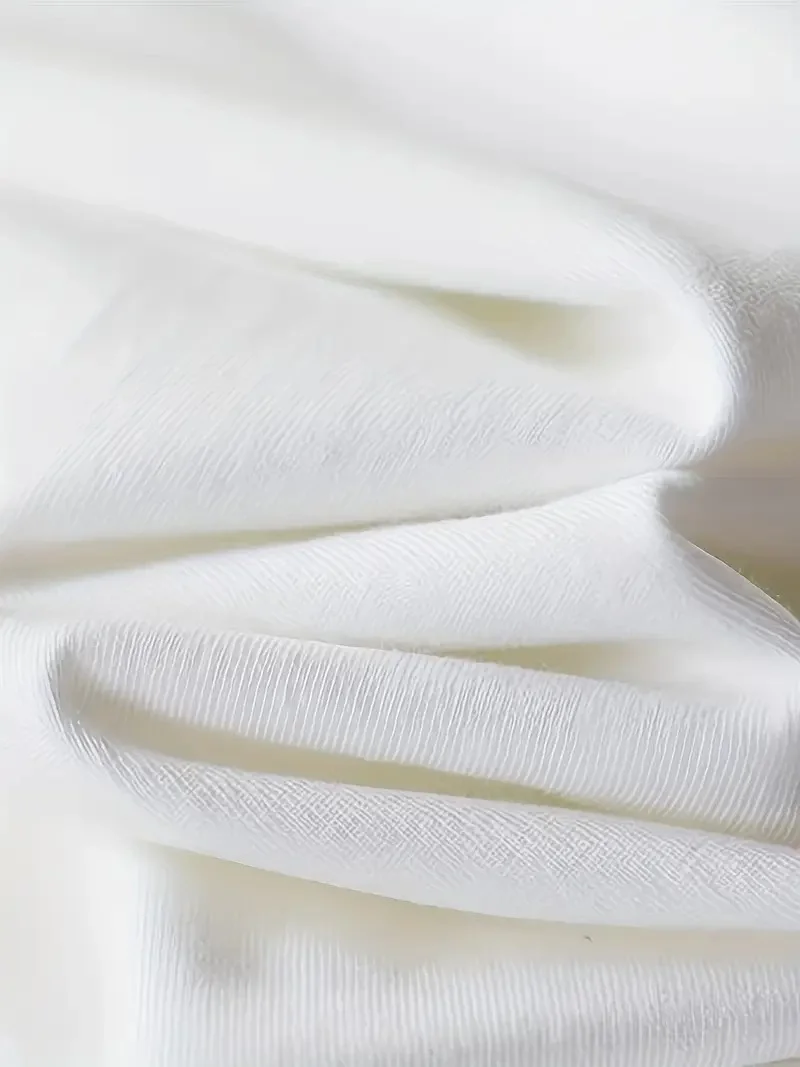 Geniş Kesim Pamuklu Tişört - "GANDHI The Project" Baskılı, Beyaz, Rahat Kesim, Kısa Kollu, Günlük Kıyafet, Her Gün Giyilebilecek Tişört- Beyaz - Görsel 3