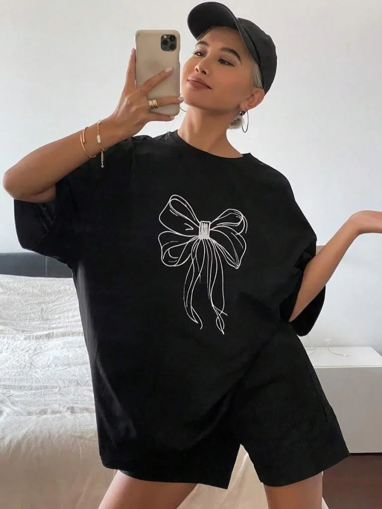 Kadın Baskılı Oversize T-shirt - Siyah - Görsel 7