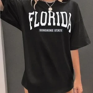 Kadın Bisiklet Yaka Baskılı T-shirt - Siyah