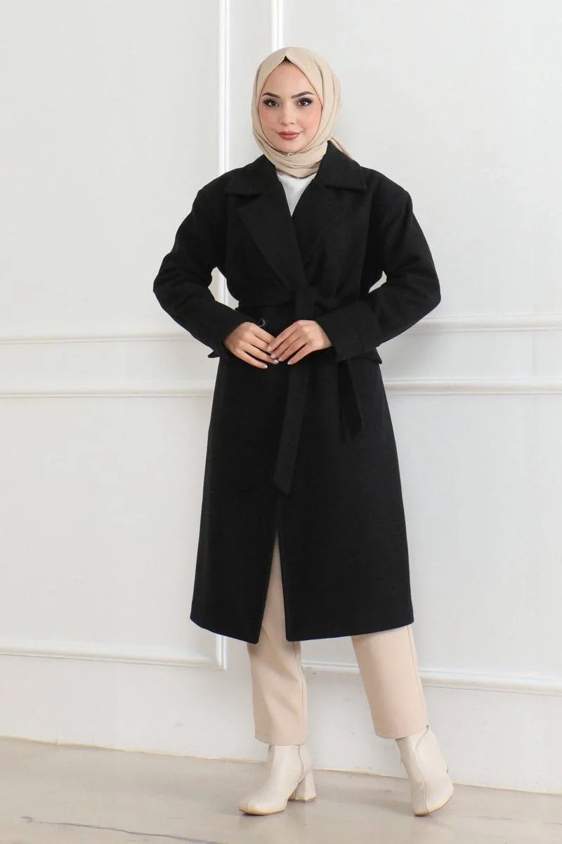 Kadın Kaşe Kaban – Uzun Boy Kruvaze Yaka, Kuşaklı Tesettür Kışlık Kaban, Astarlı Şık Yünlü Dokuma Oversize Rahat Kalıp, Cepli Modern Kaşe Mont Modeli - Siyah - Görsel 4