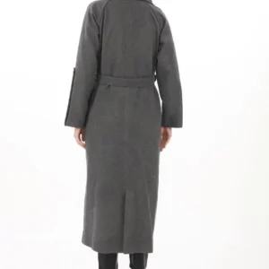 Alternative view of Kadın Uzun Kaşe Kaban – Yünlü Dokuma Kaşmir Kumaş, Kruvaze Yaka, Kuşaklı Astarlı Tesettür Uyumlu Şık Kışlık Siyah Model - Füme