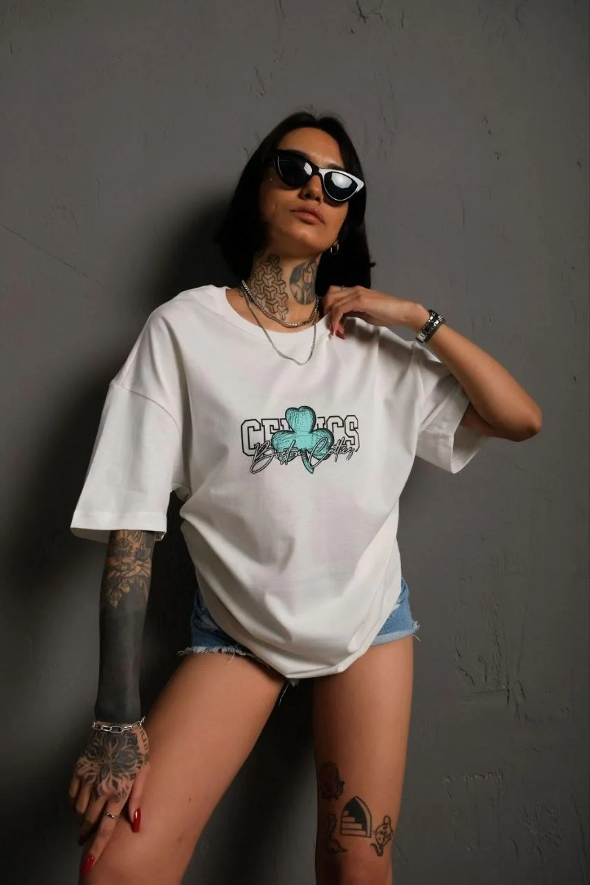 Kadın Sırt Baskılı T-shirt - Beyaz - Görsel 4