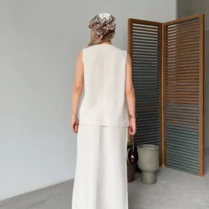 Alternative view of Keten Kolsuz Sıfır Yaka İlik Düğmeli Kolsuz Hırka Etek ikili Takım- Beyaz