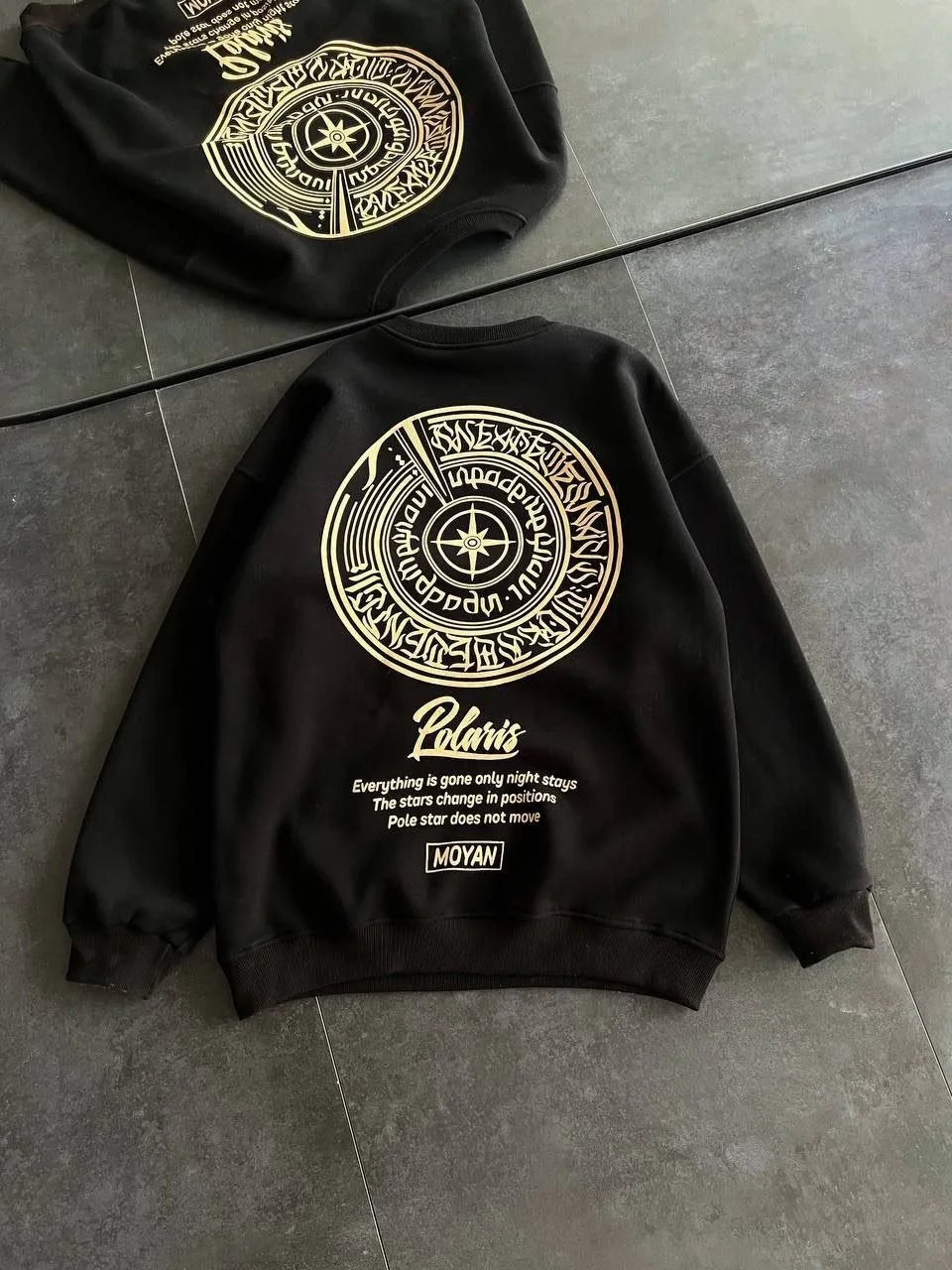 Kışlık Bisiklet Yaka Ön Ve Arka Baskılı SweatShirt - Siyah - Görsel 2