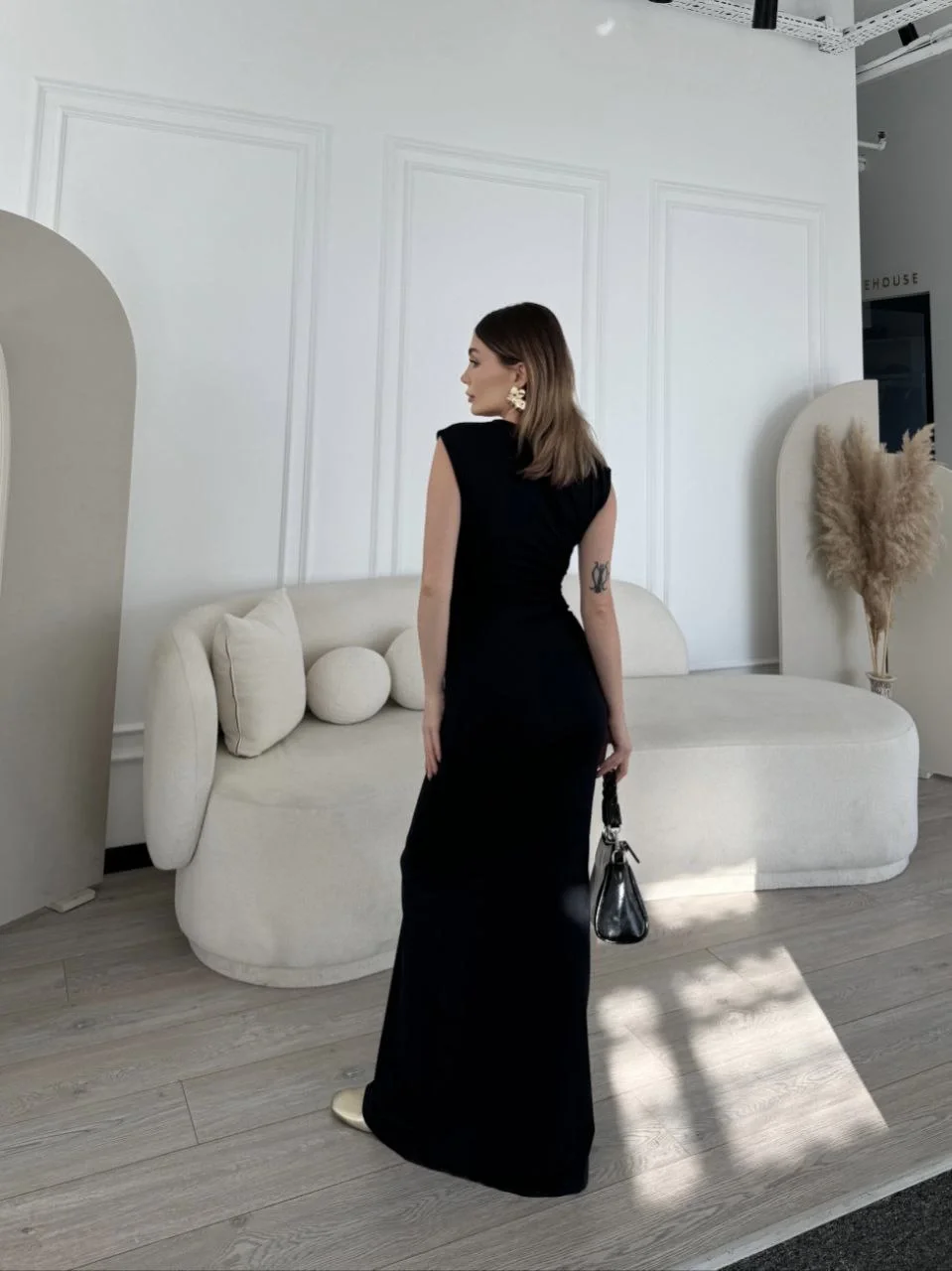 Kolsuz Uzun Likralı Elbise - Siyah - Görsel 3