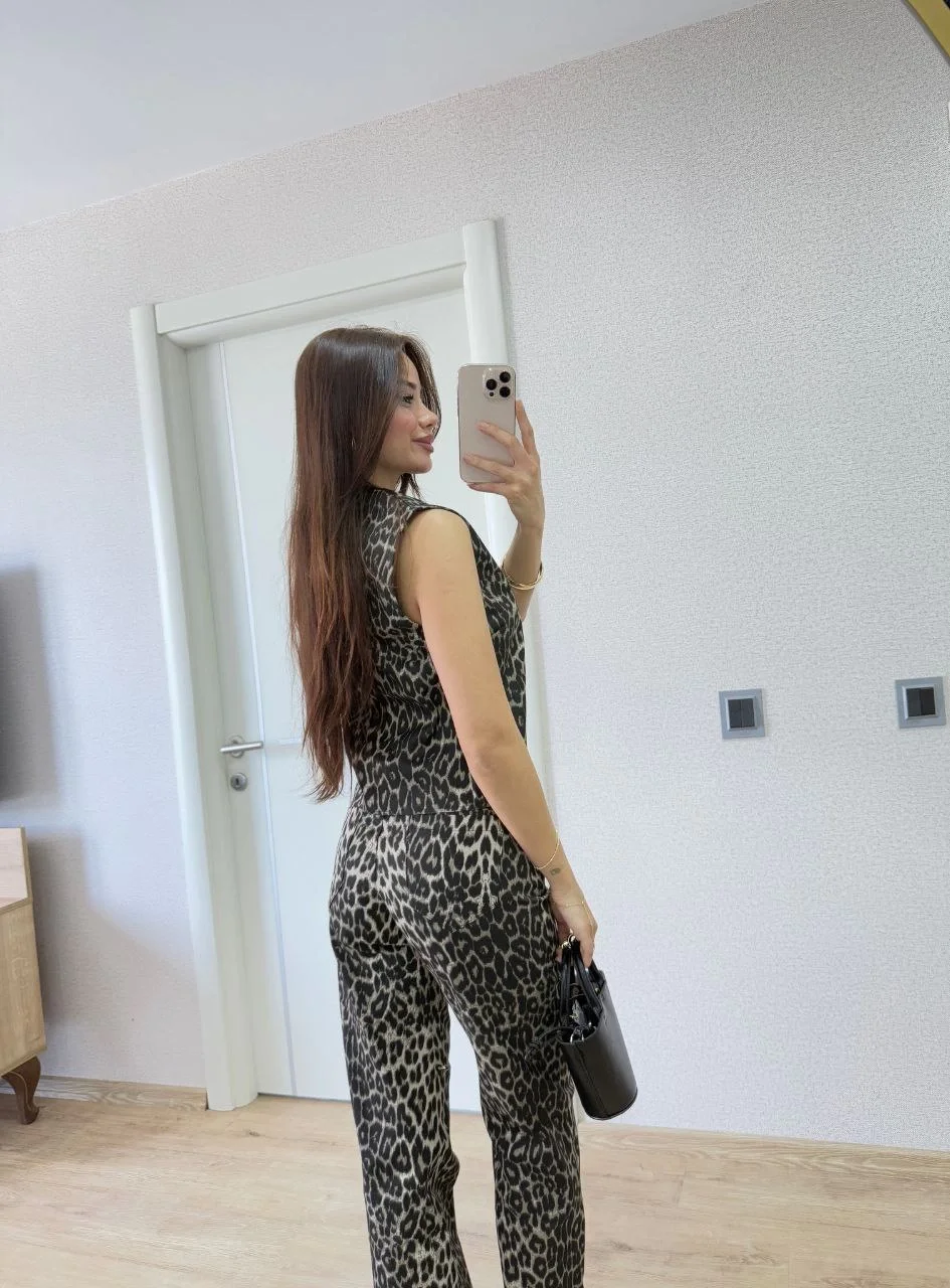 leopar desenli Düğmeli Bluzlu Pantolon İkili Takım -Leopar - Görsel 3