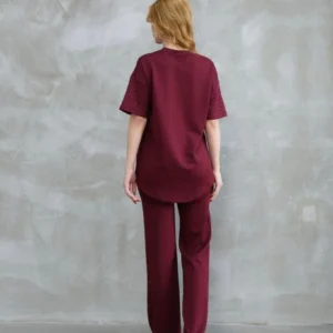 Alternative view of Osy Modal Yumuşak dokulu Kumaş Bisiklet Yaka Taş detaylı Kısa Kollu Takım - Bordo