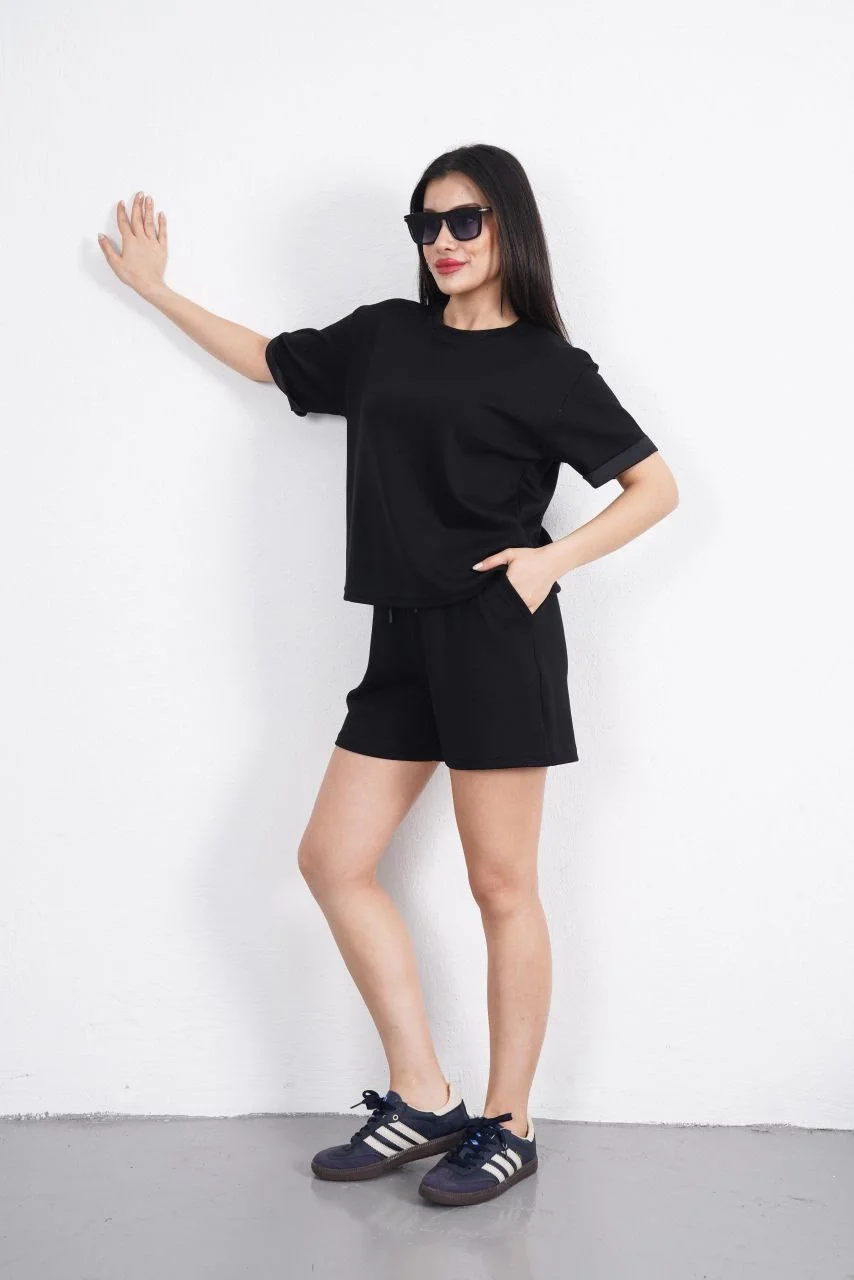 Osy Modal yumuşak dokulu Kumaş Kadın Bisiklet Yaka T-shirt Kısa Şort İkili Takım - Siyah - Görsel 2