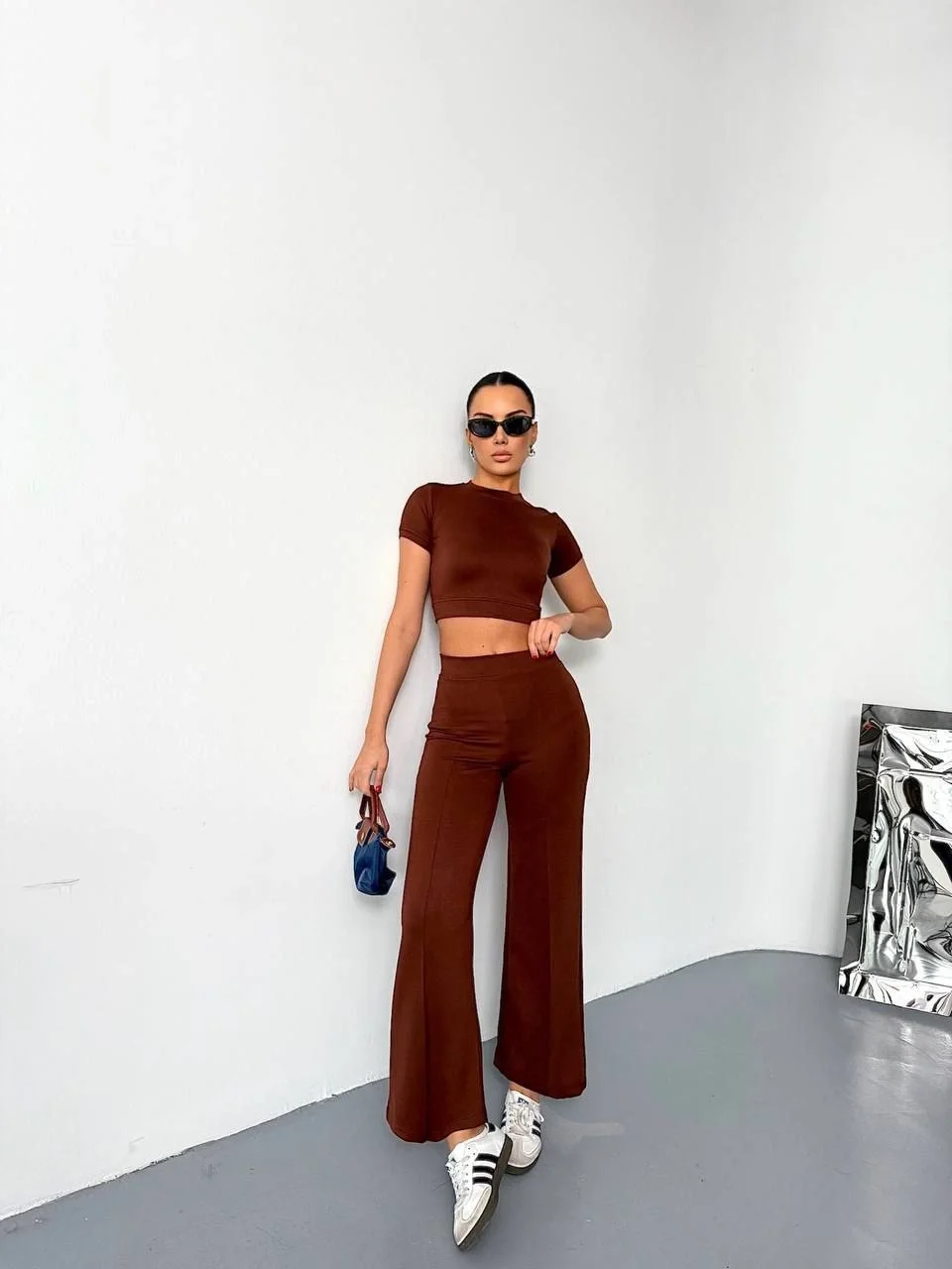 Osy Modal Yumuşak Dokulu Kumaş Kısa Kollu Crop Alt ispanyol Paça Pantalon ikili Takım - Kahverengi