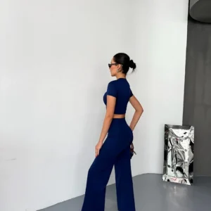 Alternative view of Osy Modal Yumuşak Dokulu Kumaş Kısa Kollu Crop Alt ispanyol Paça Pantalon ikili Takım - Lacivert