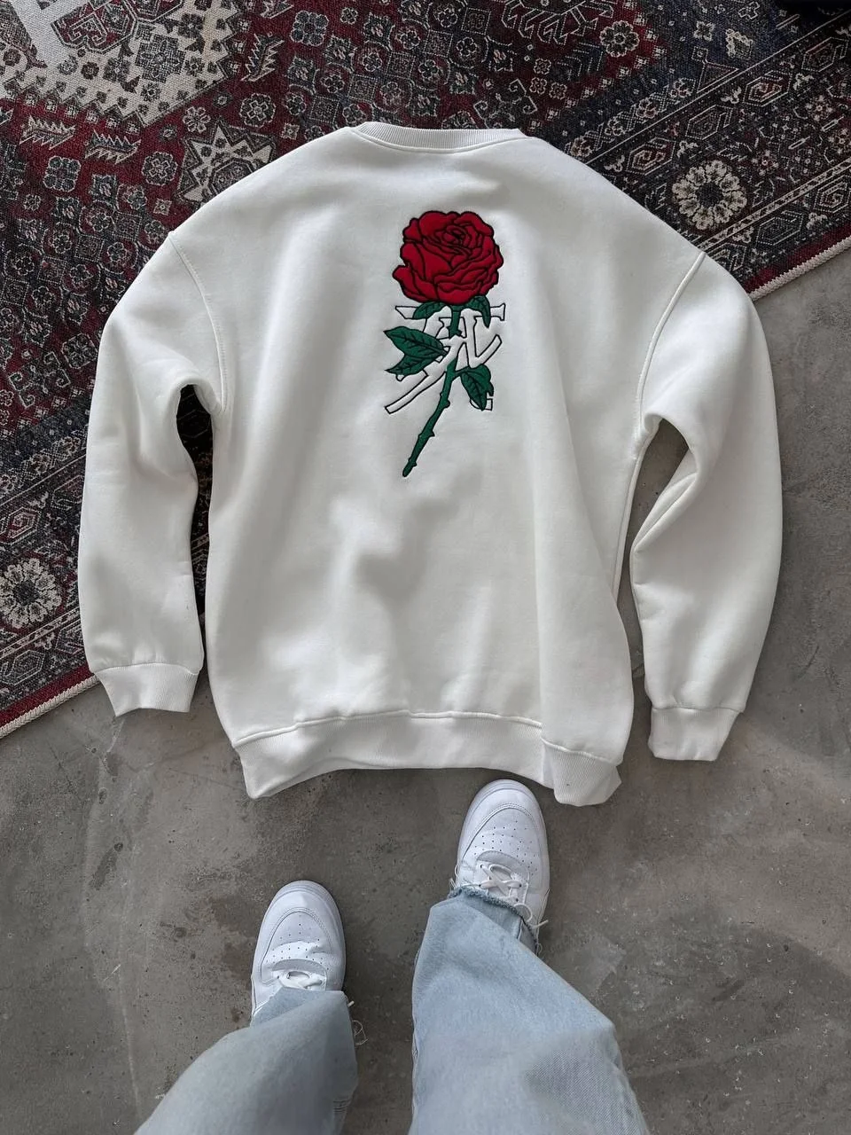 Oversize Üç İplik Bisiklet Yaka Baskılı SweatShirt - Beyaz - Görsel 5
