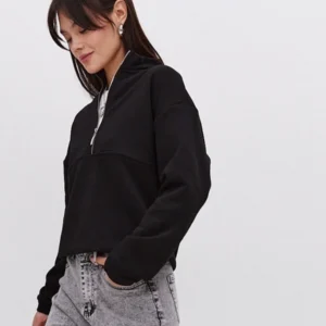 Alternative view of Oversize Yarım Farmuarlı Yakalı Basic SweatShirt - Siyah