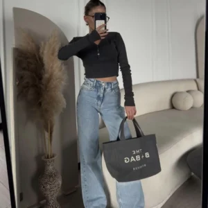 Alternative view of Düğme Detaylı Yıkamalı Crop