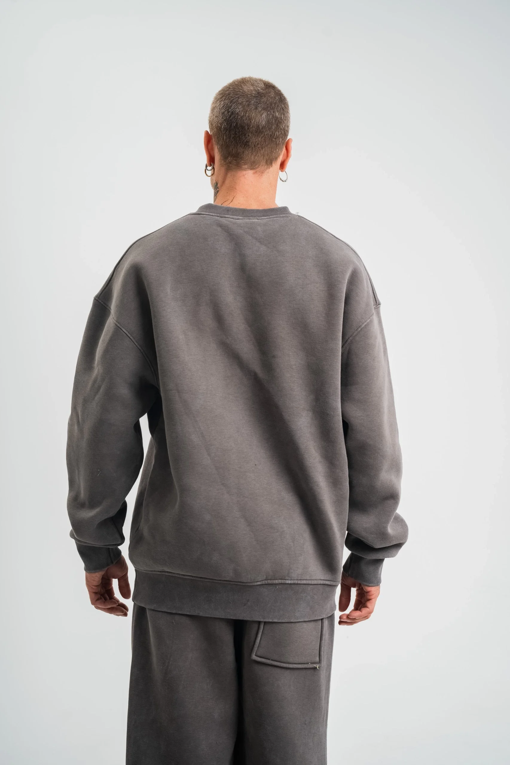 Unisex Uzun Kol Bisiklet Yaka Yıkamalı SweatShirt - Füme - Görsel 7