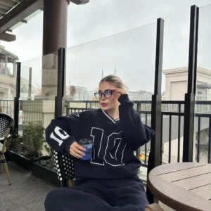 Alternative view of V Yaka Üç İplik Sweat Takım - Siyah