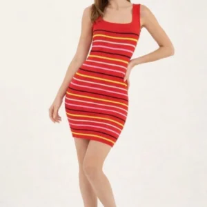 Alternative view of Kadın Kare Yaka Midi Boy Likralı Polelit Elbise - Kırmızı