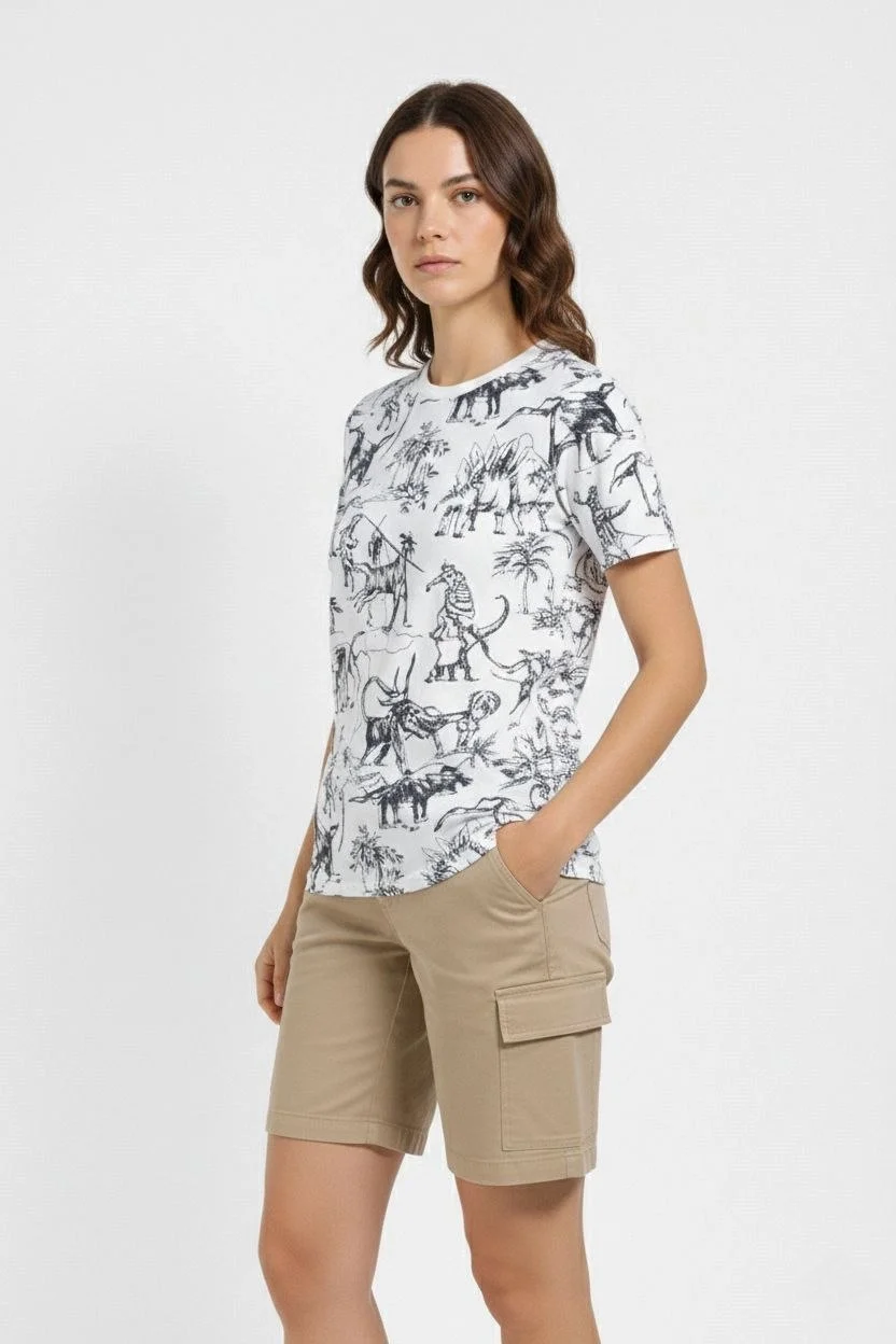 Kadın Beyaz Dinozor Desenli Tişört – Regular Kalıp, Bisiklet Yaka, Dijital Baskılı Pamuklu T-Shirt - Beyaz - Görsel 3