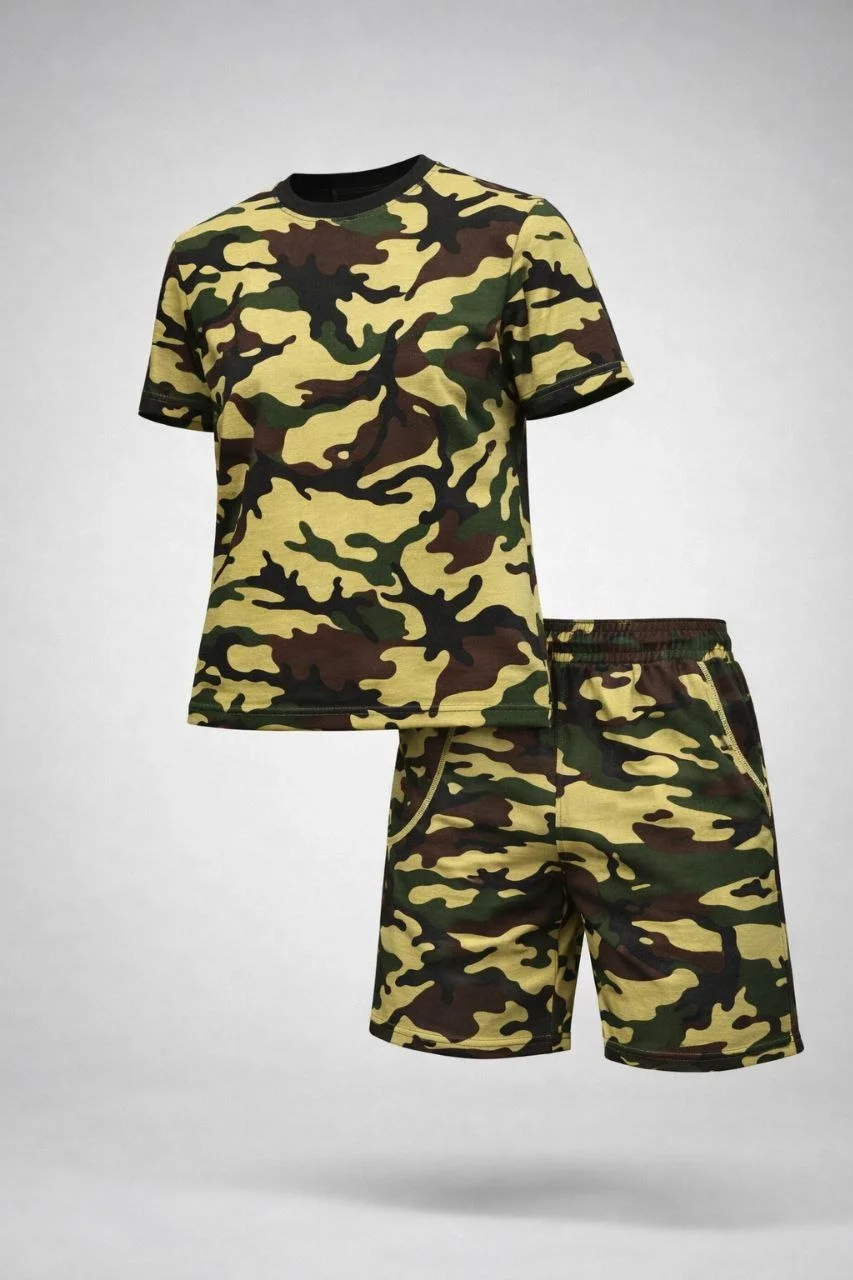 Kadın Kamuflaj Desenli Tişört Şort Takım – Günlük Rahat Kesim Yazlık 2’li Kombin - Kamuflaj - Görsel 2