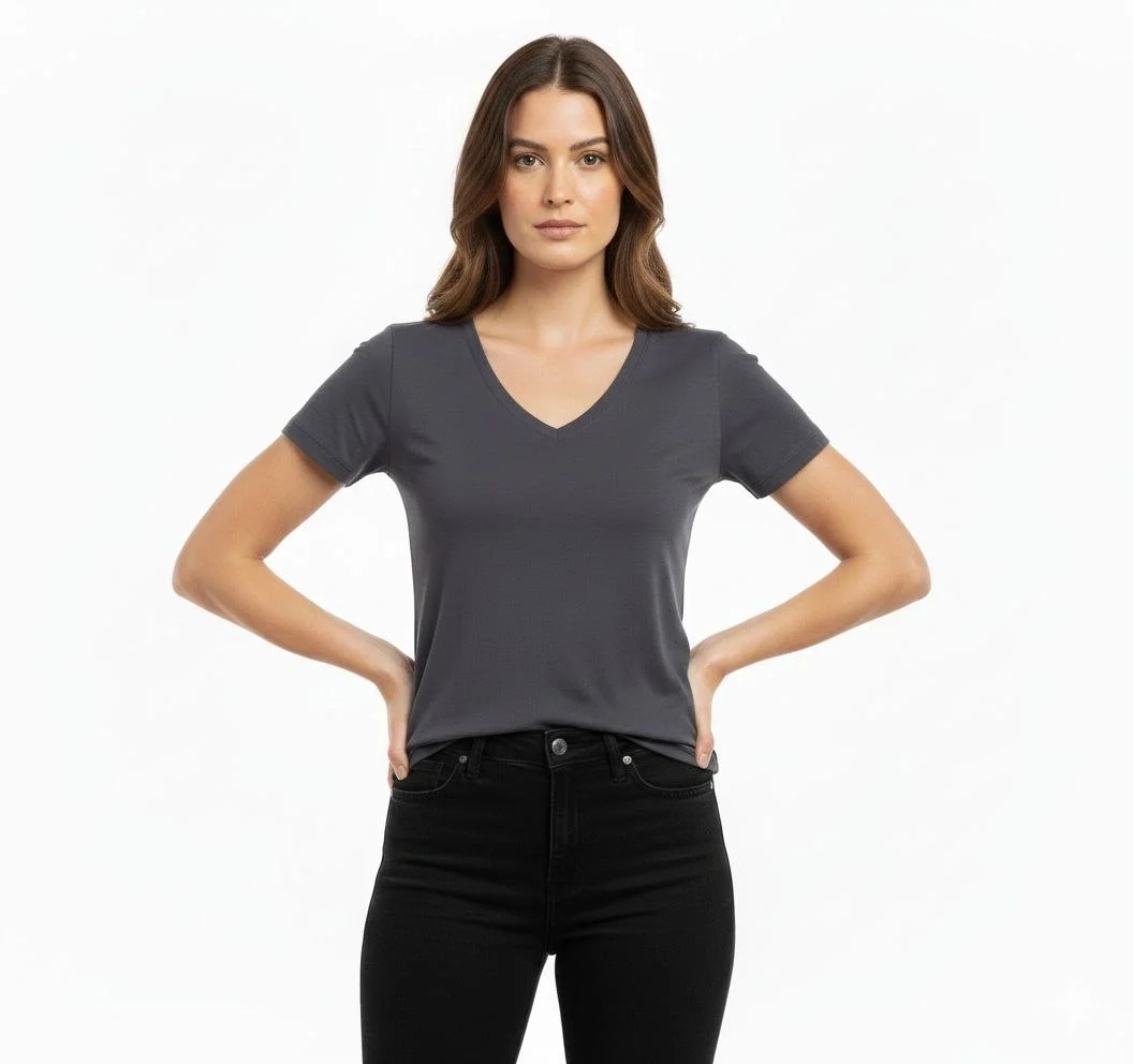 Kadın T-Shirt V Yaka Slim Fit Likralı Tişört Günlük Basic Body - Füme - Görsel 4